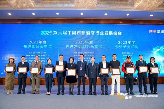 点击新窗口打开