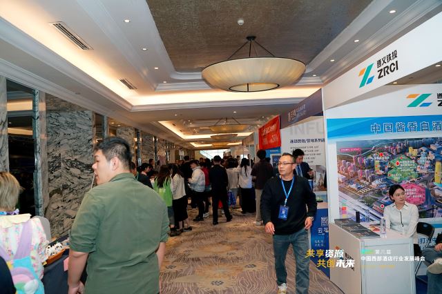 点击新窗口打开