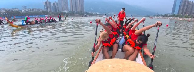 点击新窗口打开