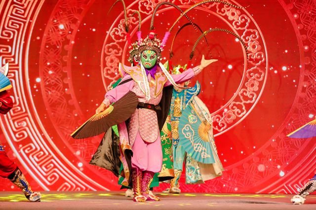 点击新窗口打开